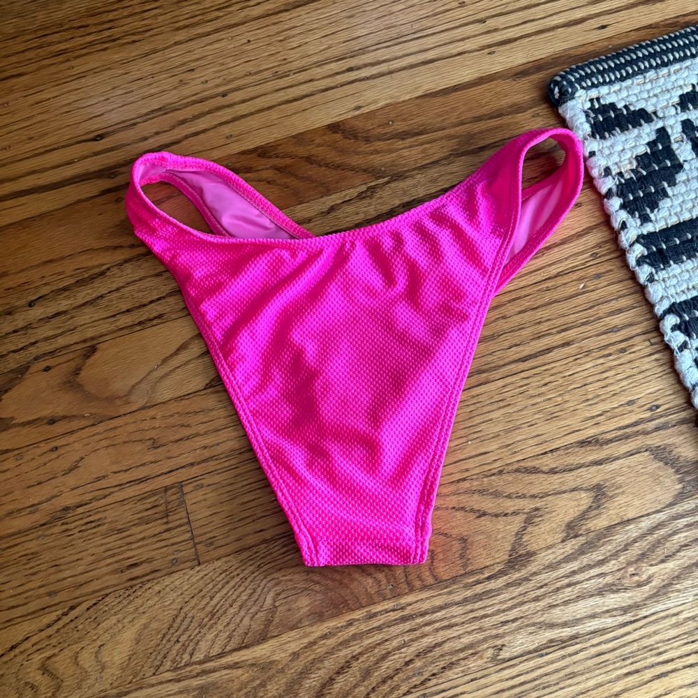 Make heads turn ! 4 pc dark neon TiniBikini Vibrant Pink Bikini + Cover Up Set s - Picture 6 of 16